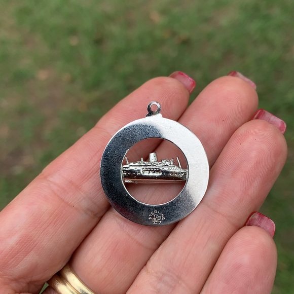Vintage Sterling Cruise Ship Circle Disc Charm - Picture 3 of 16
